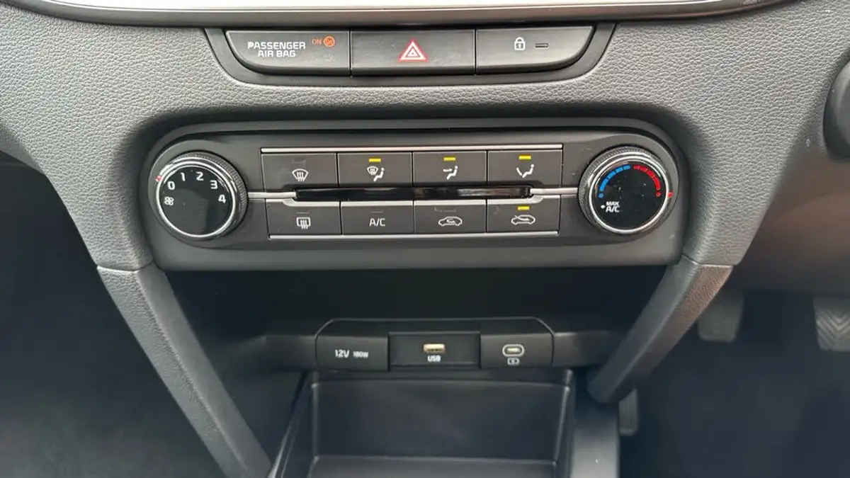 2024-kia-ceed-15-t-gdi-2-138bhp-sportswagon-big-18