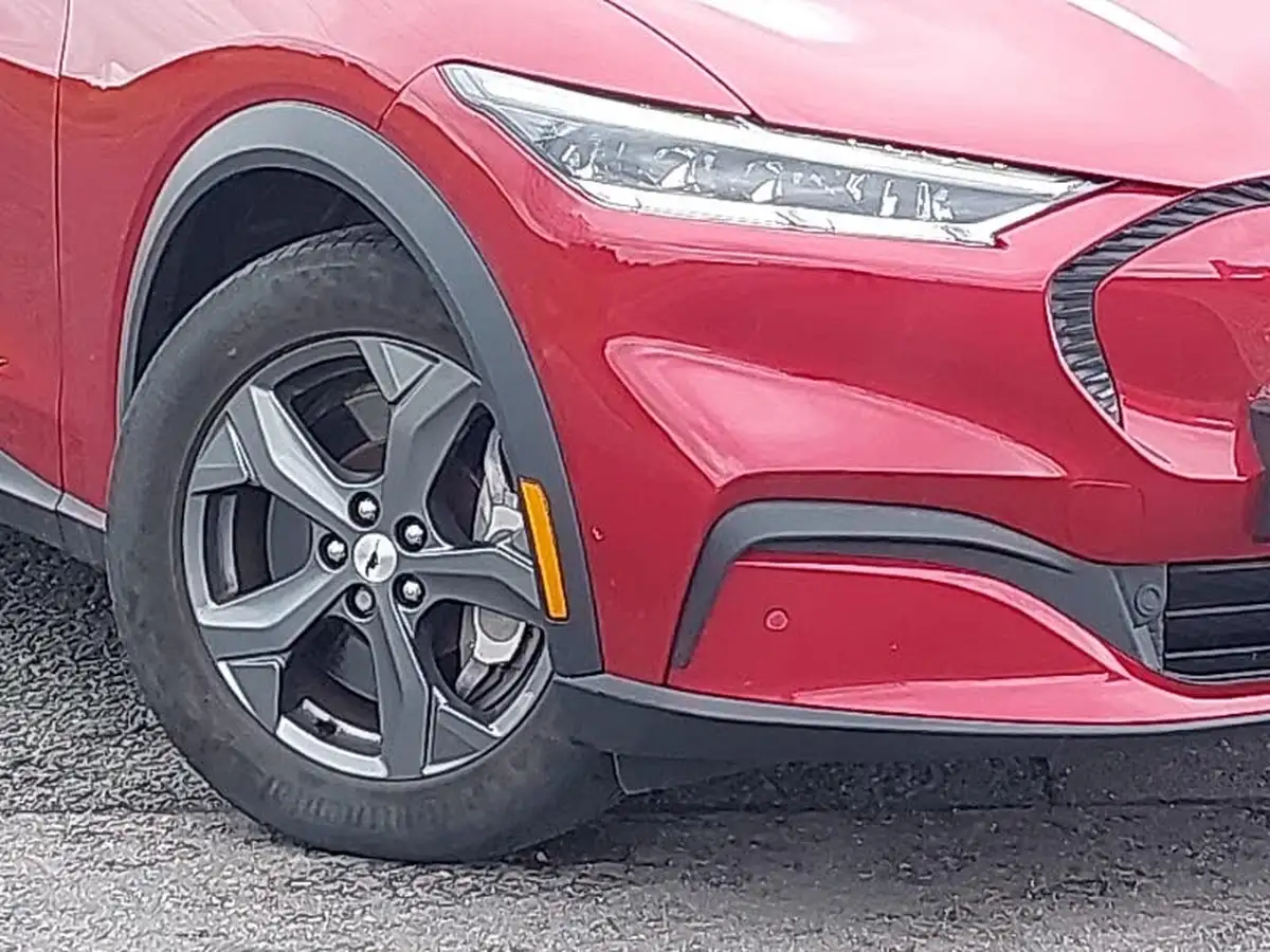 2022-ford-mustang-mach-e-e-extended-range-294ps-big-8