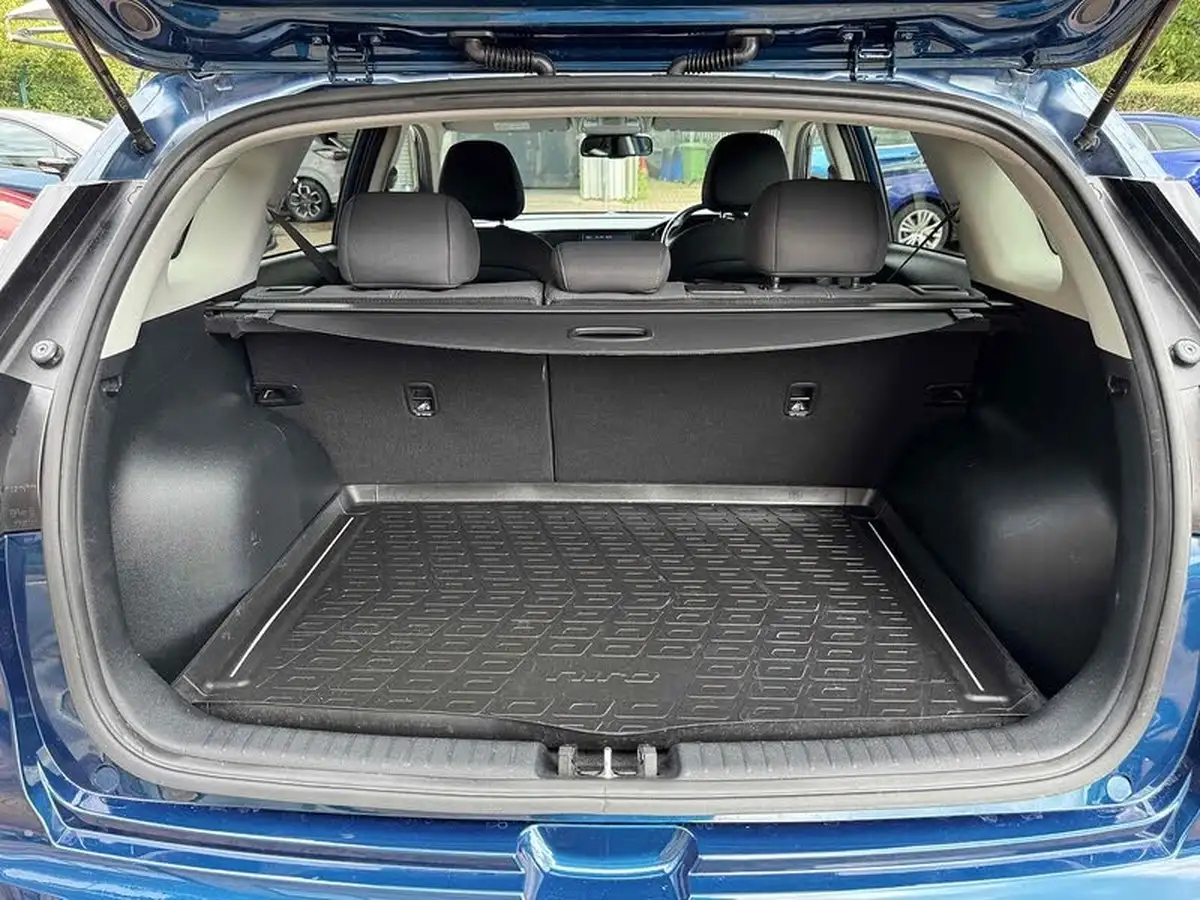 2022-kia-niro-16-gdi-2-139bhp-156kwh-big-35