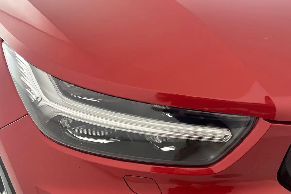 2021-volvo-xc40-20-b5-r-design-pro-250bhp-geartronic-big-17