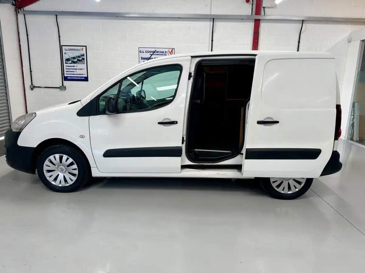 2015-citroen-berlingo-16td-l1625-enterprise-special-edition-panel-big-5
