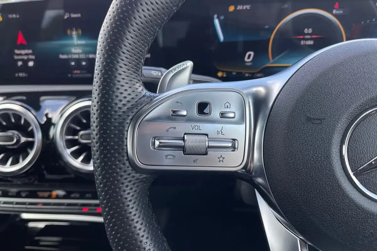 2021-mercedes-benz-a-class-20-a35-amg-premium-edition-hatchback-5d-big-38