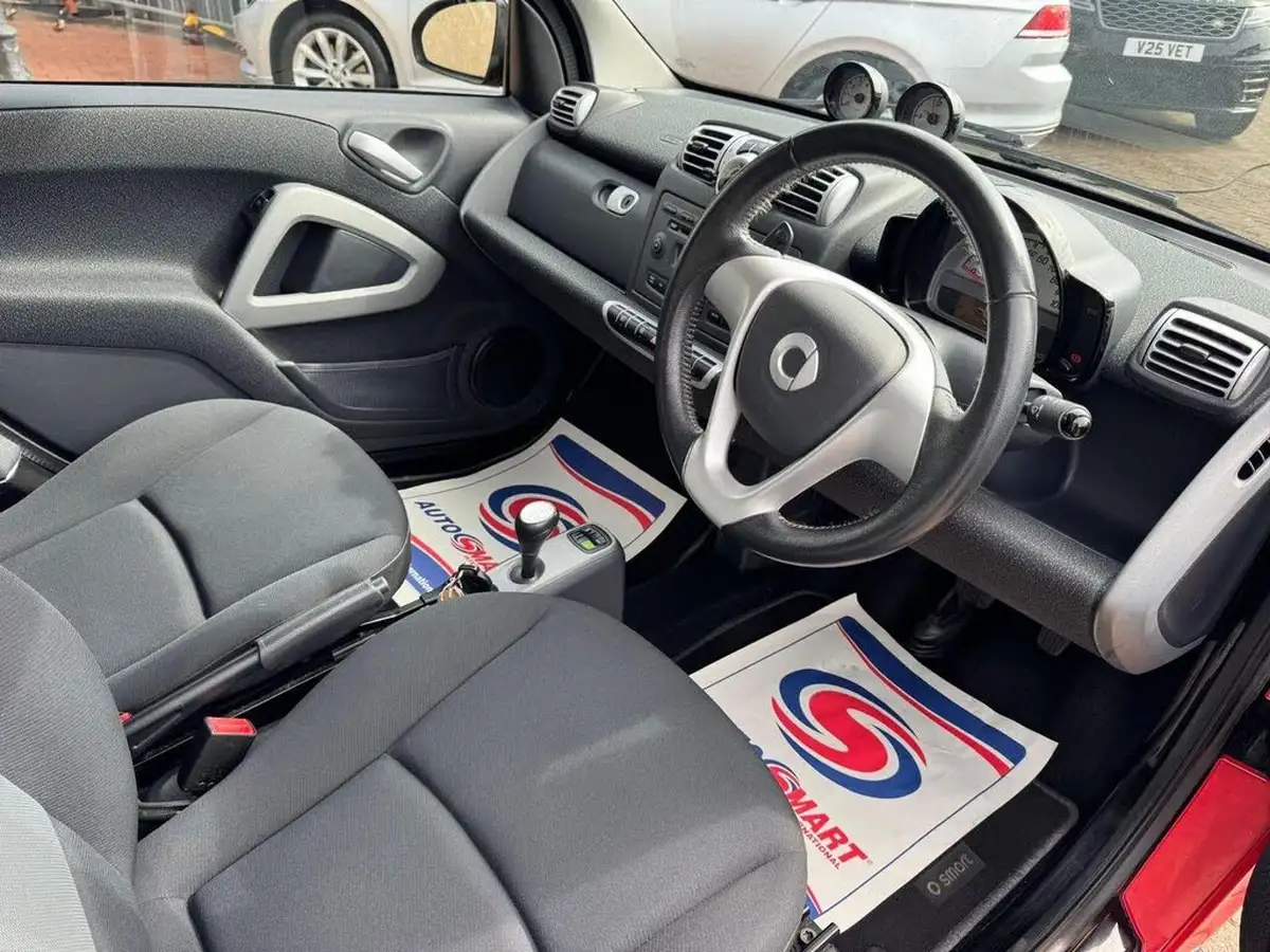 2010-smart-fortwo-10-pulse-71bhp-coupe-big-17