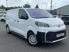 2024-toyota-proace-15d-icon-medium-without-plyliningrear-view-camera-small-33