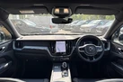 2025-volvo-xc60-20-b5-plus-black-edition-small-2