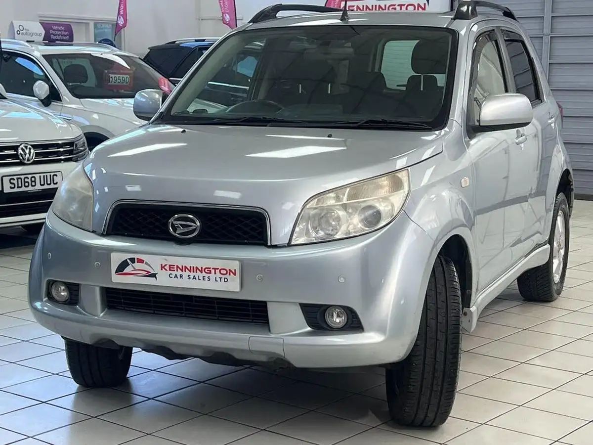 2006-daihatsu-terios-15-se-big-2