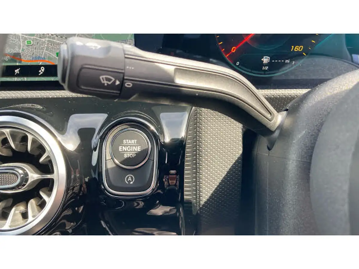 2022-mercedes-benz-cla-13-cla-180-amg-line-premium-plus-coupe-4d-big-39