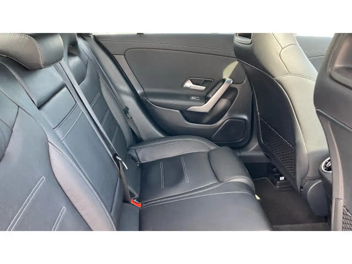 2022-mercedes-benz-cla-13-cla-180-amg-line-premium-plus-coupe-4d-big-15