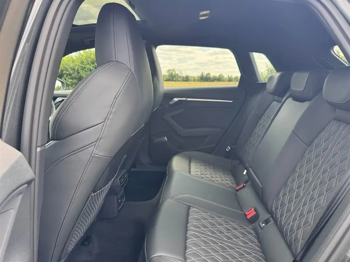 2023-audi-s3-20-tfsi-black-edition-sportback-5d-big-19