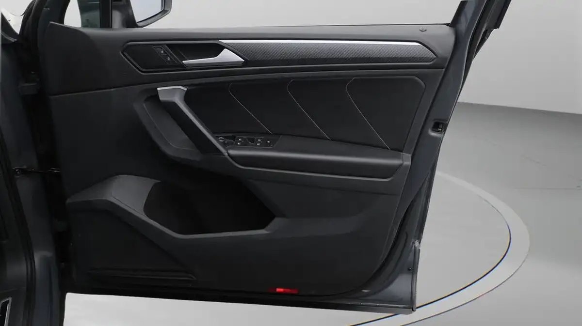 2021-volkswagen-tiguan-20tdi-r-line-150ps-big-15