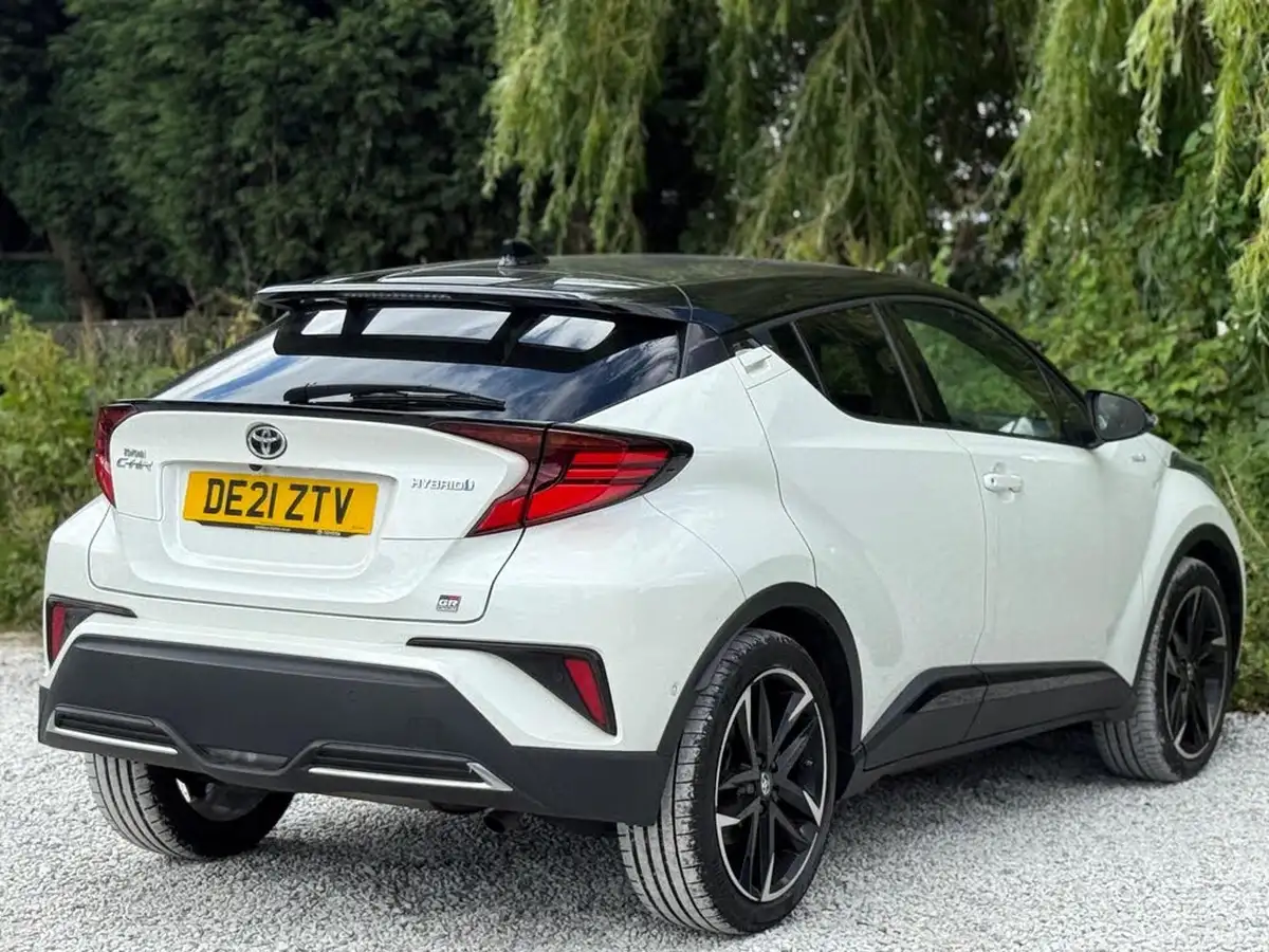 2021-toyota-c-hr-18-vvt-i-gr-sport-big-9