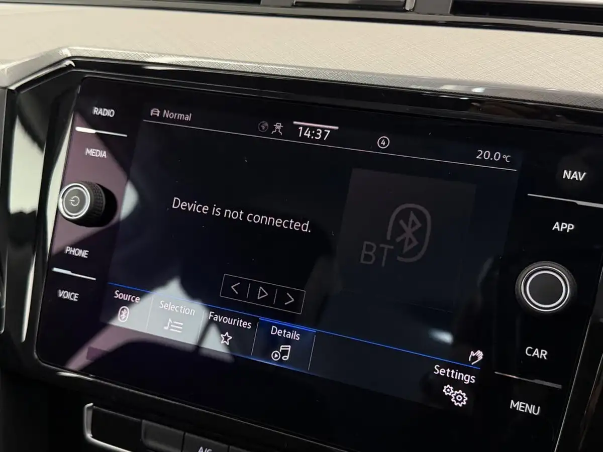 2023-volkswagen-passat-15-tsi-se-nav-big-28
