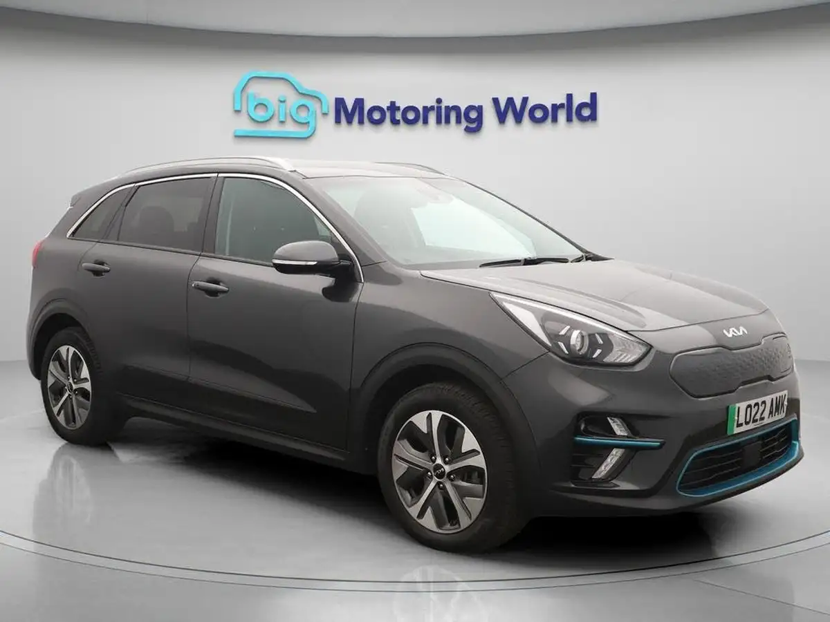 2022-kia-niro-ev-e-2-big-0