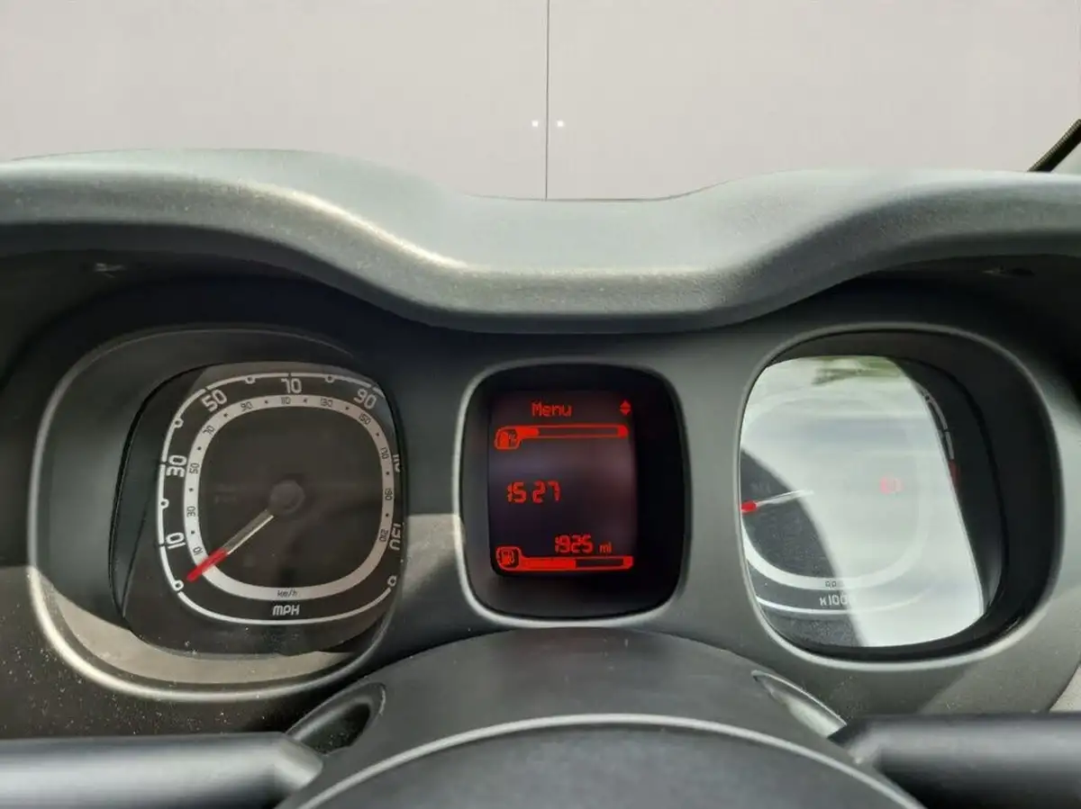 2023-fiat-panda-10-big-22