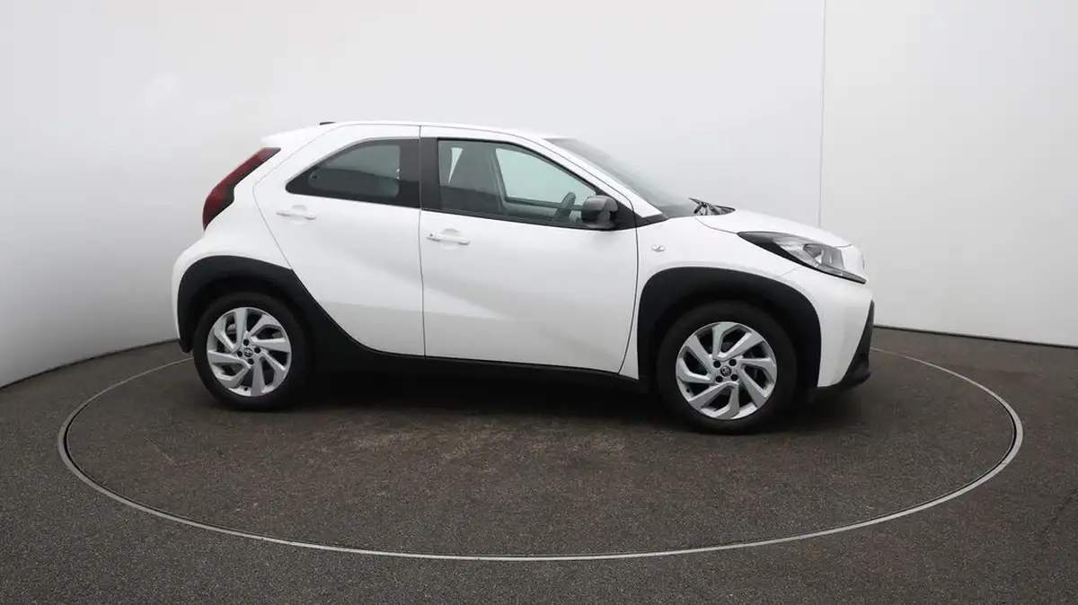 2022-toyota-aygo-x-10-vvt-i-pure-big-45