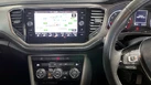 2020-volkswagen-t-roc-15-tsi-se-small-6