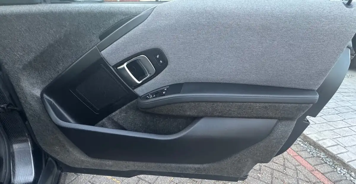 2017-bmw-i3-e-94-ah-extended-range-big-36