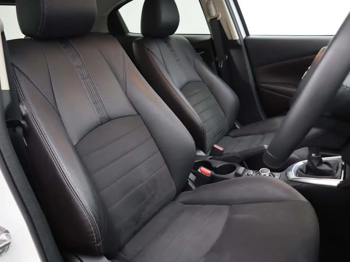 2019-mazda-mazda2-15-gt-sport-nav-115ps-big-10