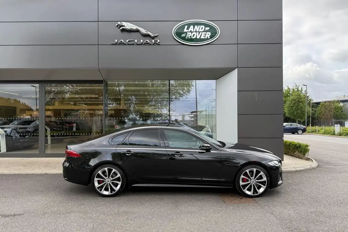 2024-jaguar-xf-20-p300-300-sport-saloon-4d-big-1