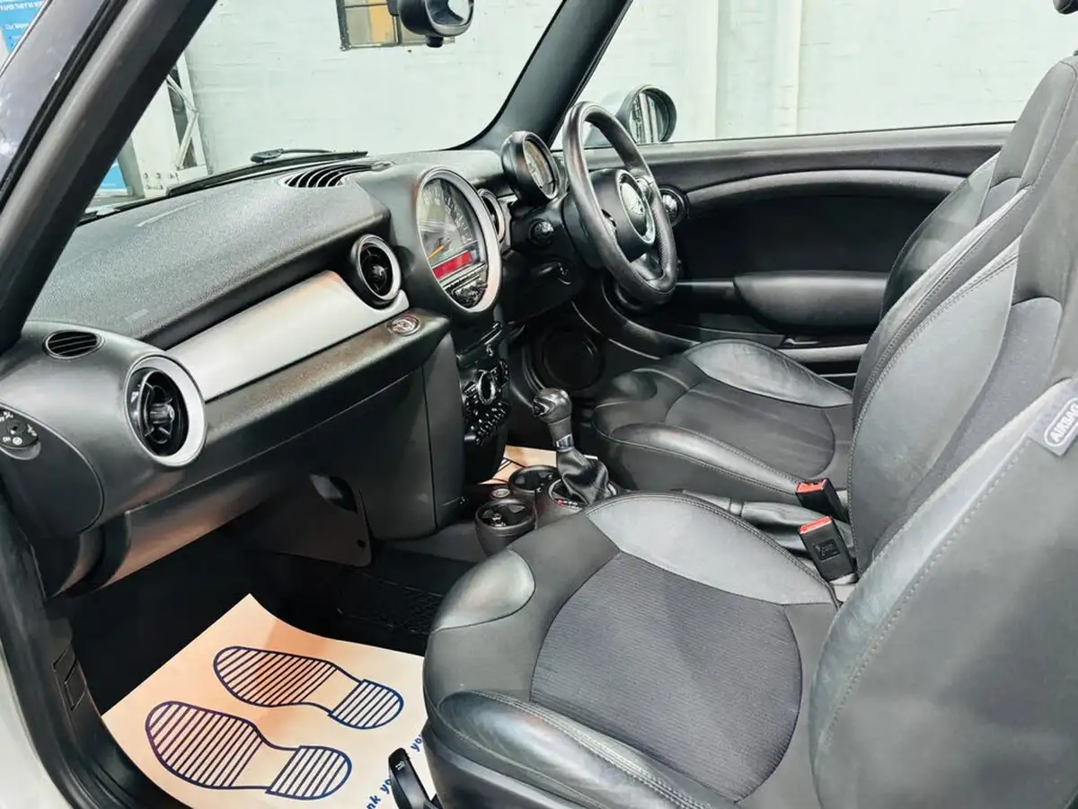 2015-mini-cooper-20td-cooper-d-112bhp-ss-auto-big-15