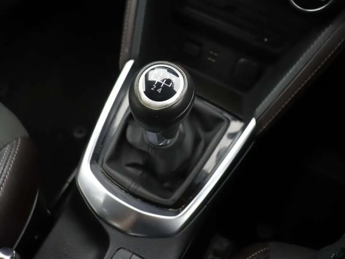2019-mazda-mazda2-15-gt-sport-nav-115ps-big-26