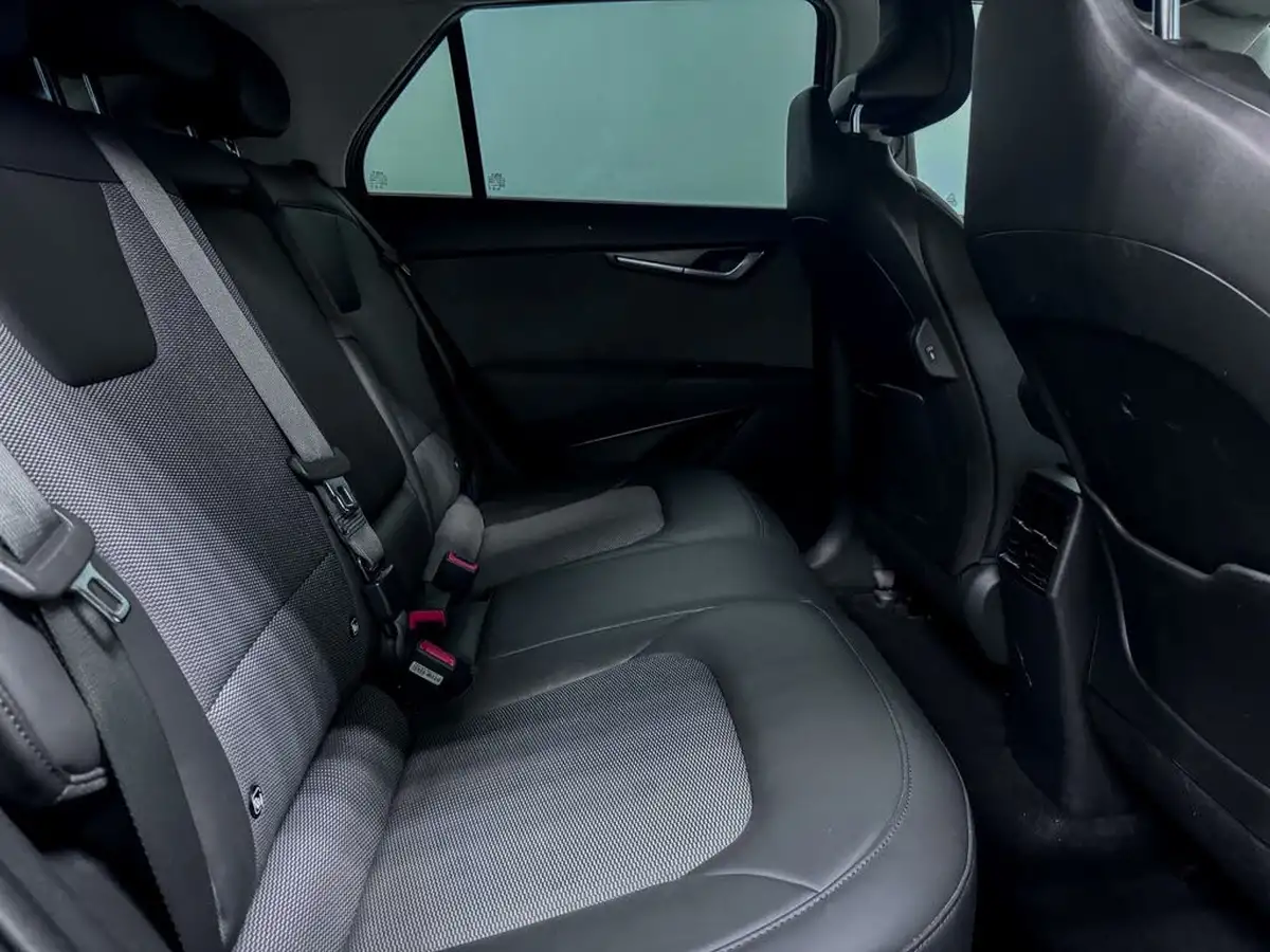 2022-kia-e-niro-ev-3-big-37