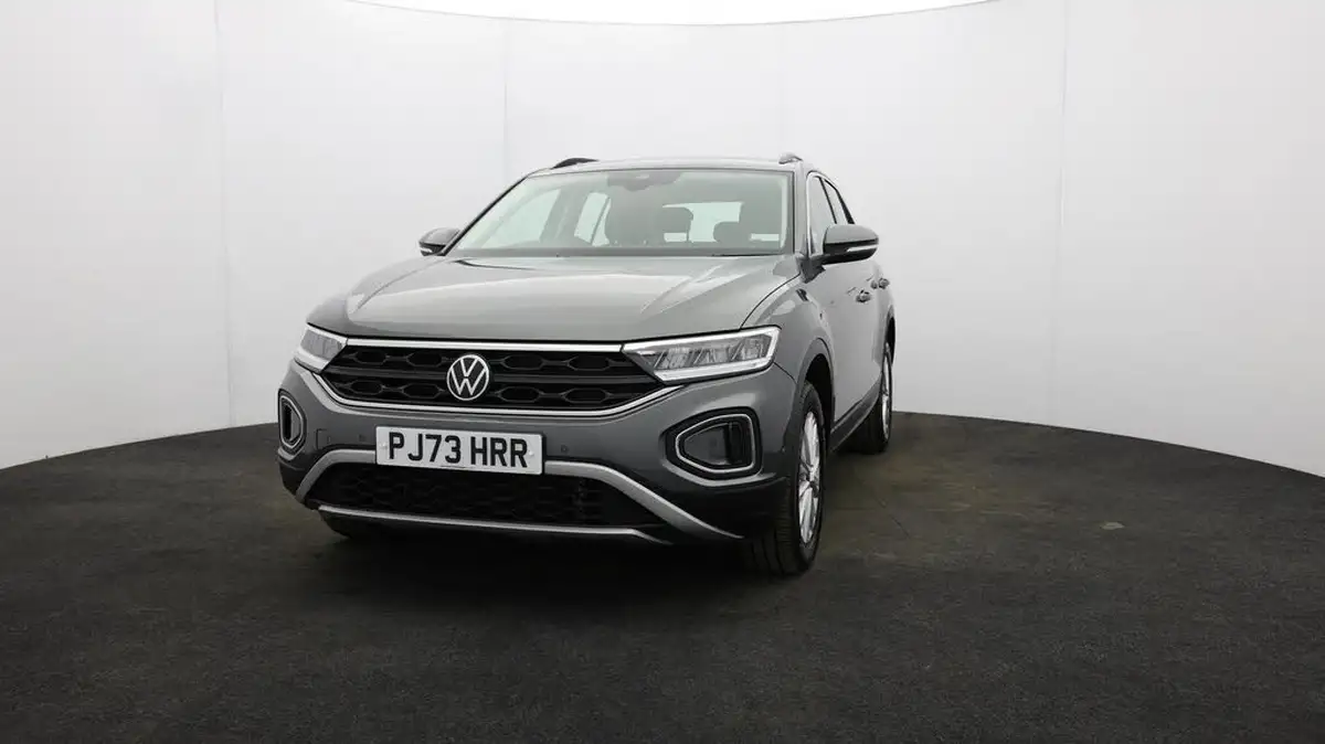 2023-volkswagen-t-roc-10-tsi-life-big-42