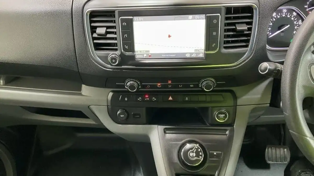 2017-citroen-dispatch-20bluehdi-enterprise-plus-xs-1300-big-6