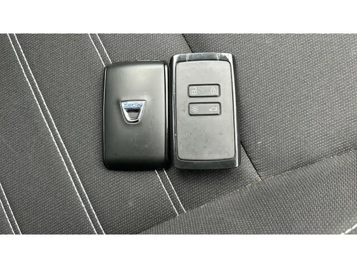 2021-dacia-sandero-10-tce-comfort-90bhp-big-19