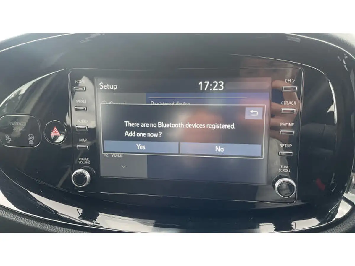 2023-toyota-aygo-x-10-vvt-i-edge-cvt-big-29