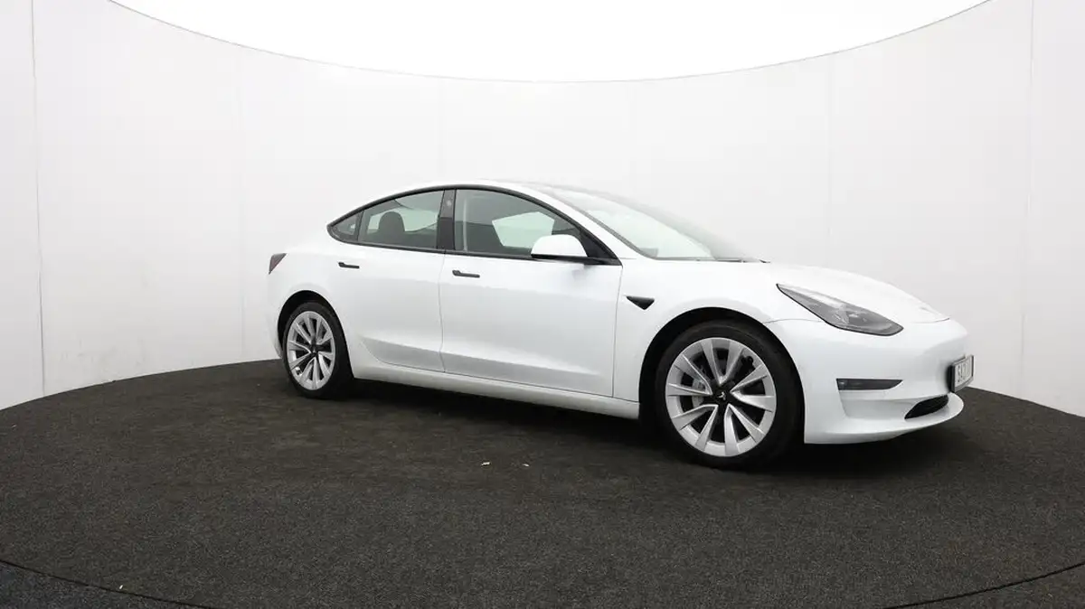 2021-tesla-model-3-e-long-range-4x4-big-49