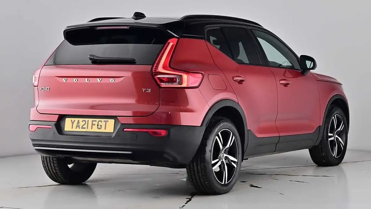 2021-volvo-xc40-15-t3-r-design-161bhp-big-5