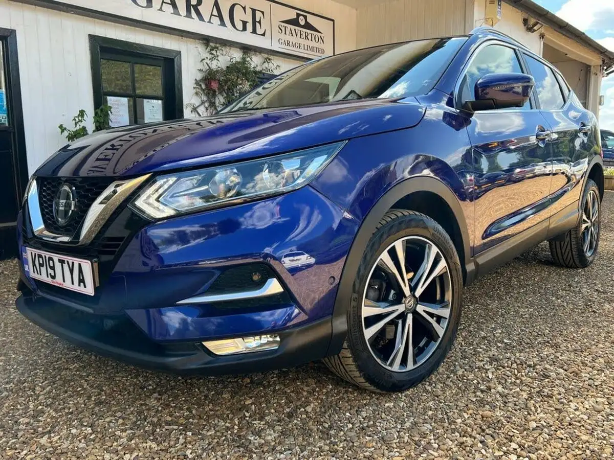 2019-nissan-qashqai-15dci-n-connecta-18in-alloys-dct-big-22