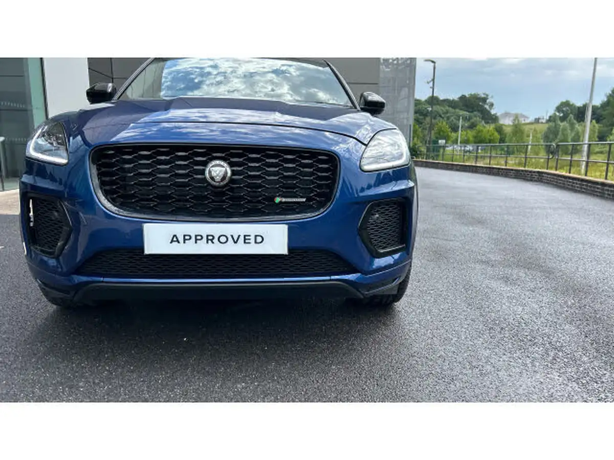 2021-jaguar-e-pace-20-d200-r-dynamic-black-big-37