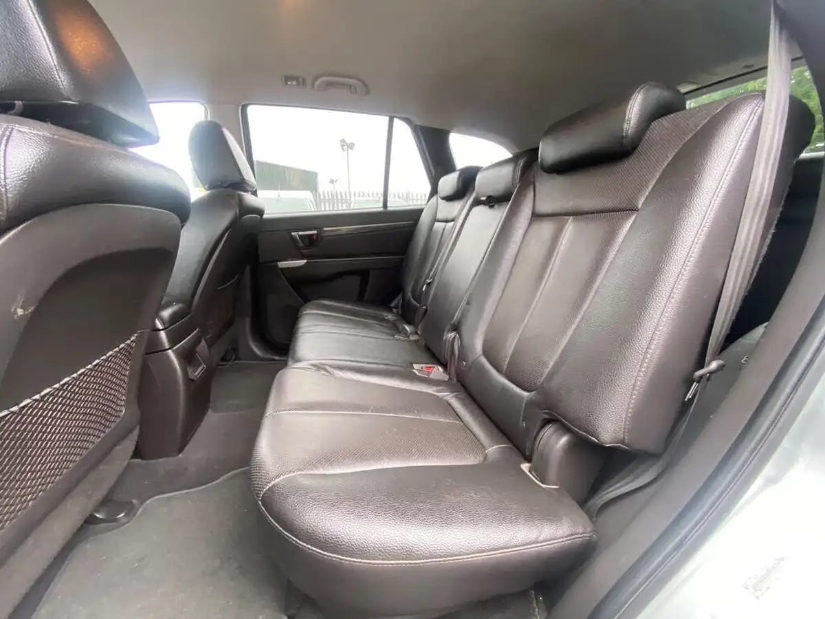 2012-hyundai-santa-fe-22td-premium-7st-auto-big-50