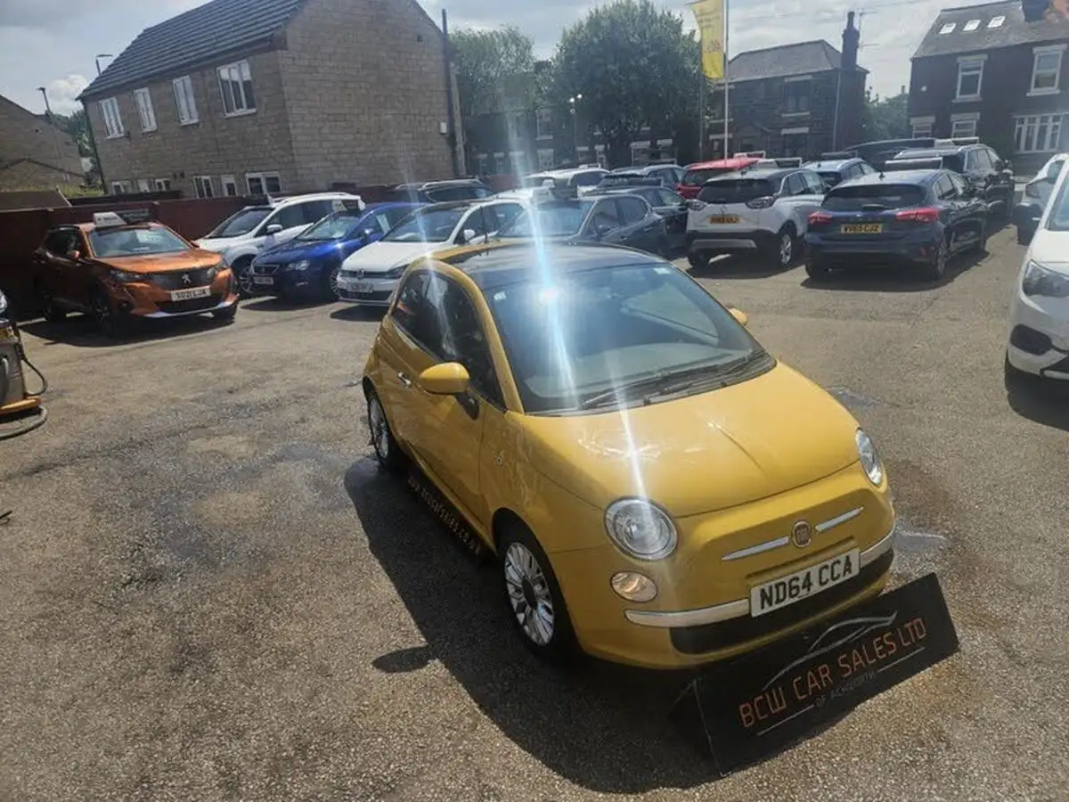 2015-fiat-500-12-lounge-ss-big-3