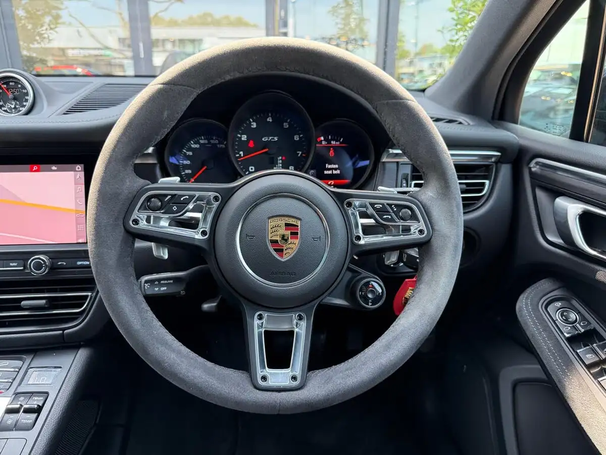 2021-porsche-macan-29-v6-gts-380ps-big-29