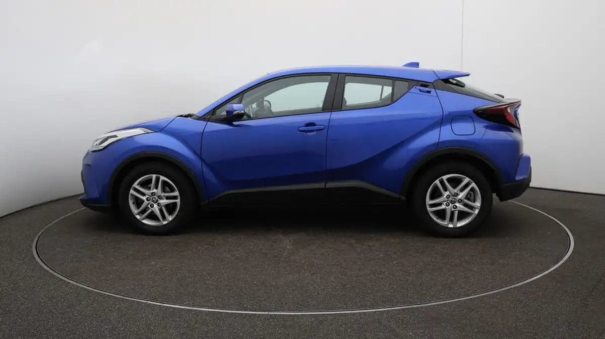 2022-toyota-c-hr-18-vvt-i-icon-big-63