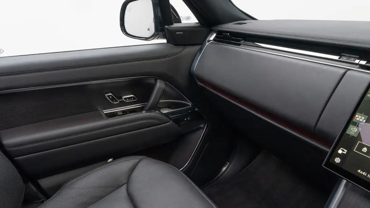 2024-land-rover-range-rover-30-d350-se-big-21