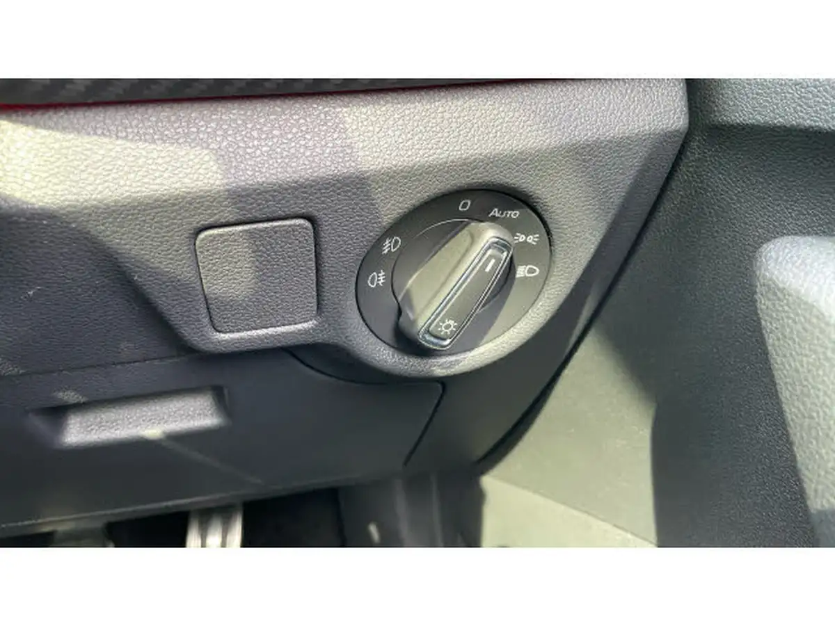 2024-skoda-kamiq-15-tsi-monte-carlo-big-22