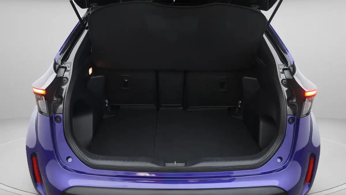 2022-toyota-yaris-cross-15-vvt-i-dynamic-big-26