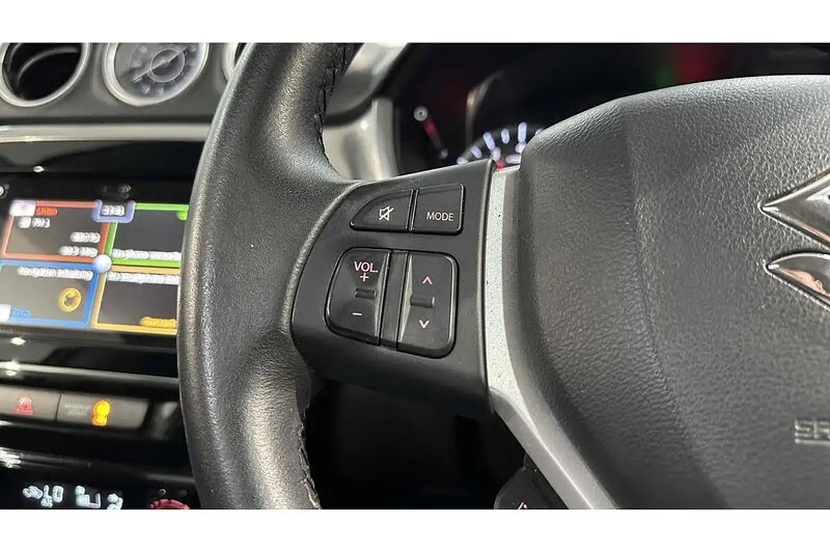 2018-suzuki-vitara-16-sz5-big-42