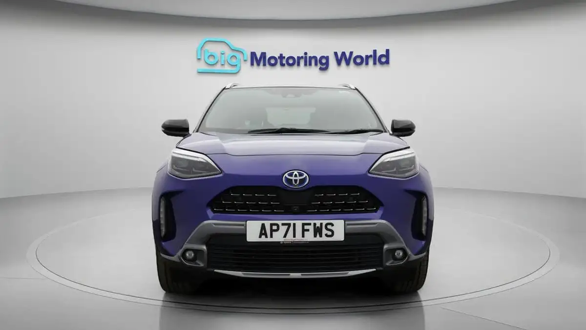 2022-toyota-yaris-cross-15-vvt-i-dynamic-big-2
