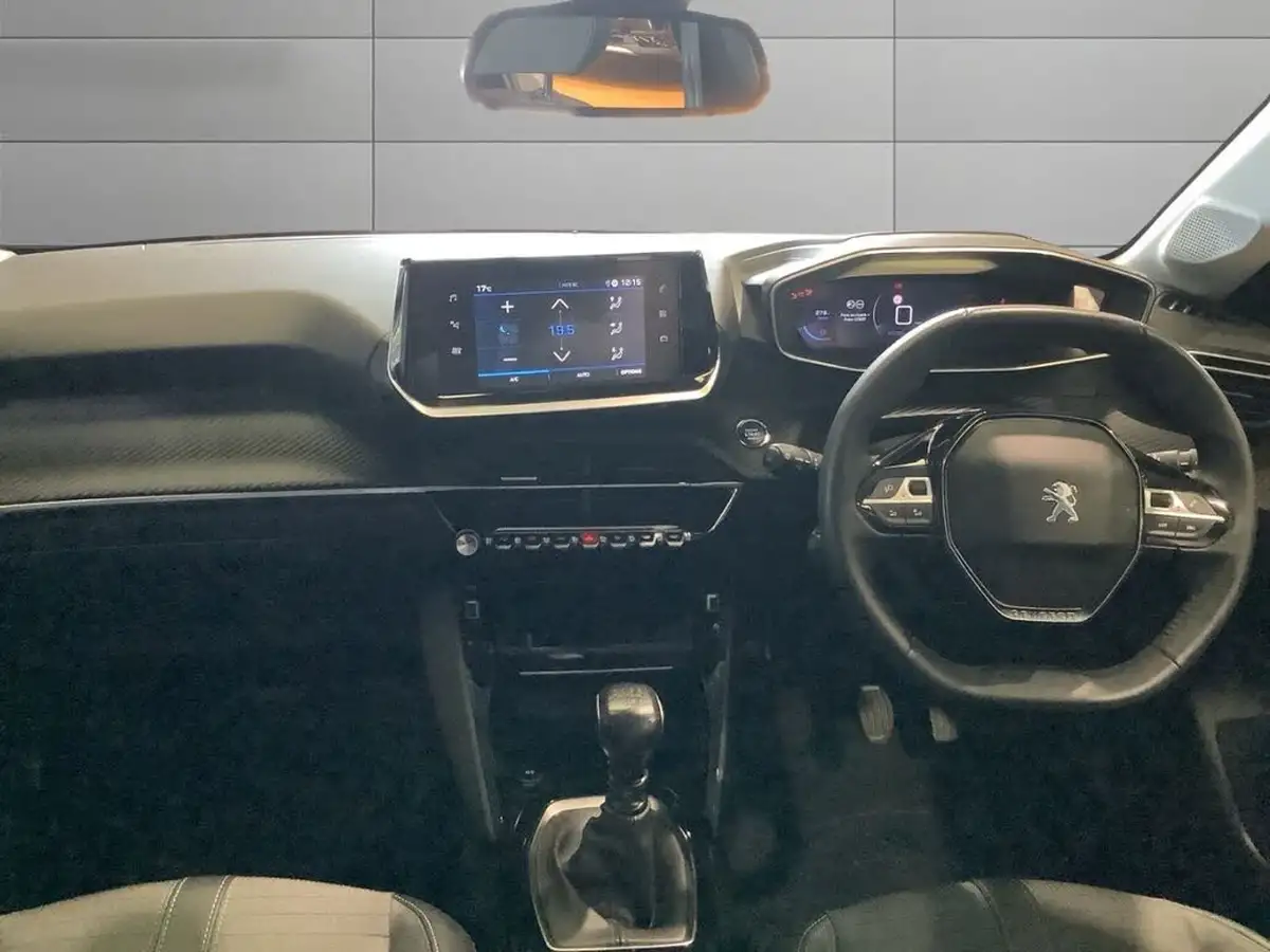2022-peugeot-208-15-bluehdi-allure-premium-big-13
