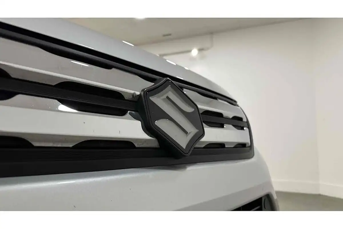 2018-suzuki-vitara-16-sz5-big-18
