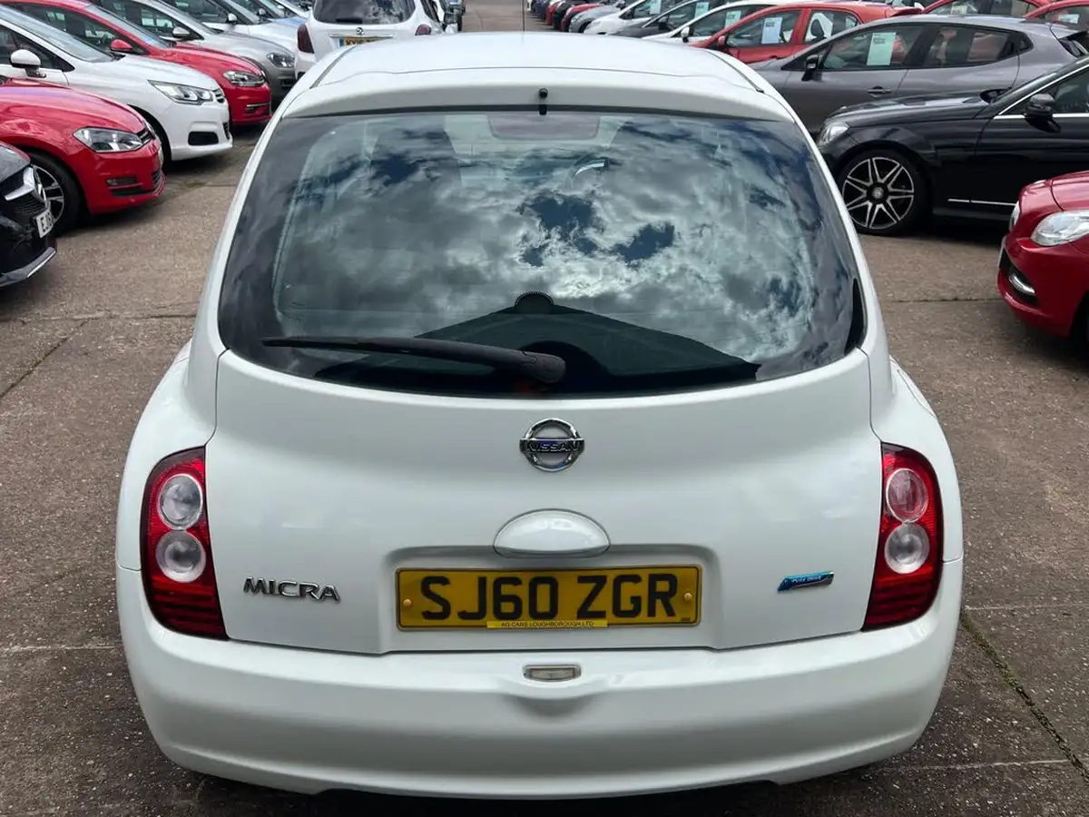 2010-nissan-micra-12-n-tec-5d-big-11