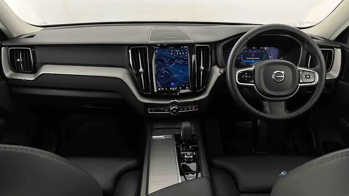 2023-volvo-xc60-20-b5-plus-big-9