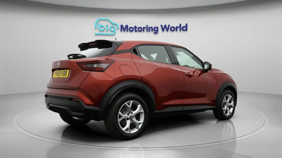 2020-nissan-juke-10-dig-t-acenta-117ps-dct-big-7