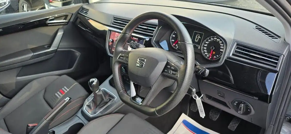 2018-seat-ibiza-10-tsi-fr-95ps-big-19