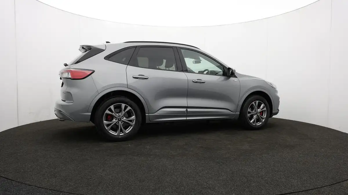 2022-ford-kuga-big-37